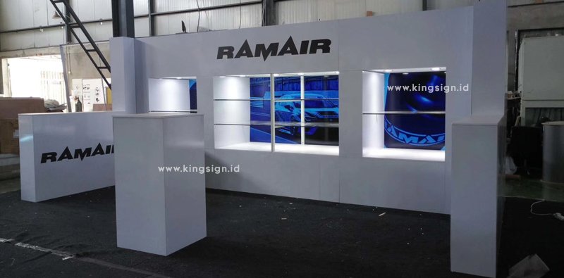 Stand pameran simple elegan
